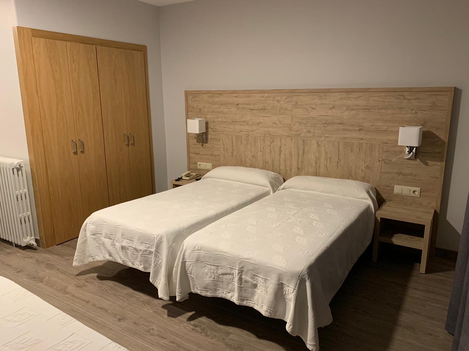 Hotel Bellavista Bellver De Cerdanya ภายนอก รูปภาพ
