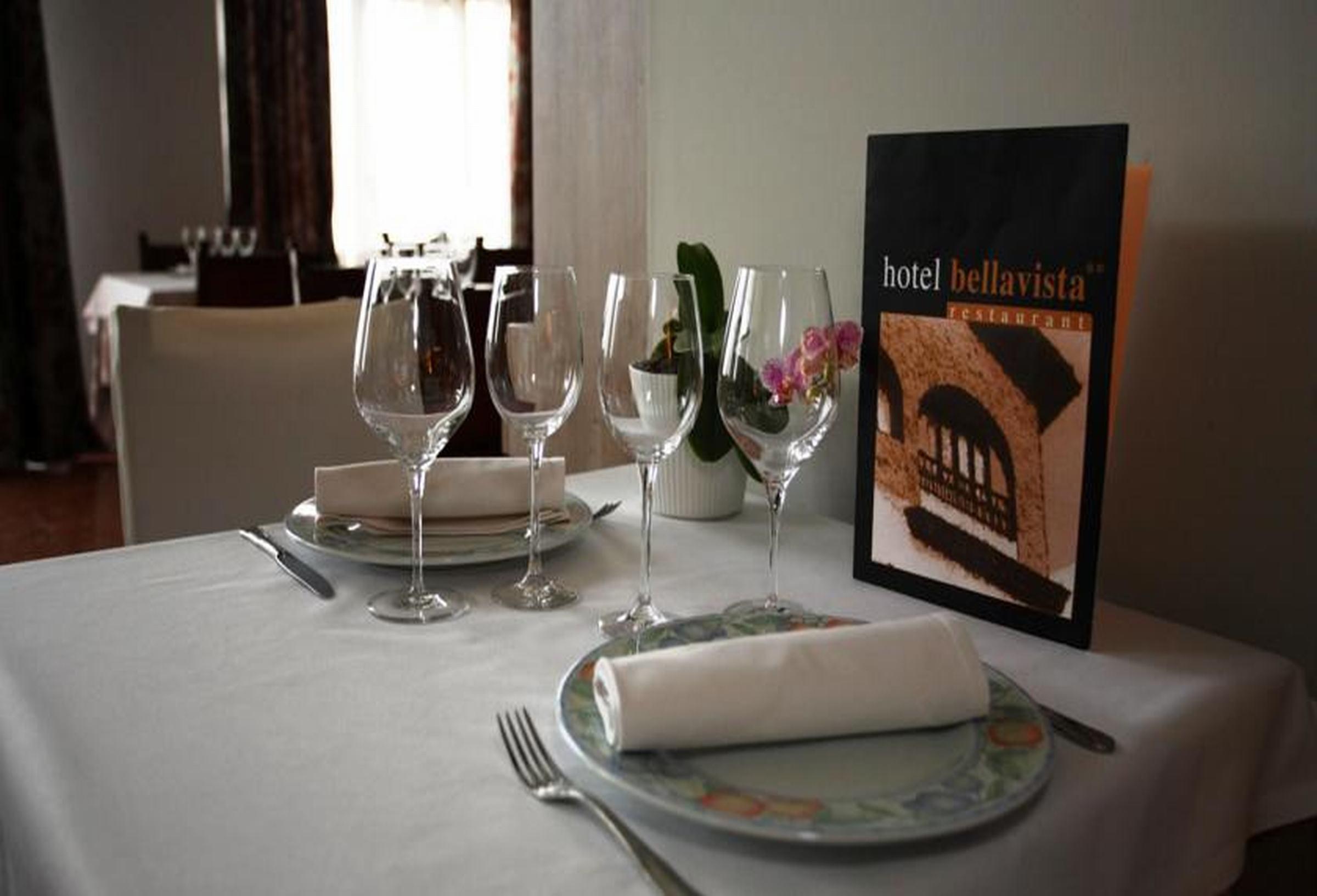 Hotel Bellavista Bellver De Cerdanya ภายนอก รูปภาพ